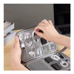 Organizer na kable saszetka podróżna etui torba do akcesoriów elektronicznych 24x17cm